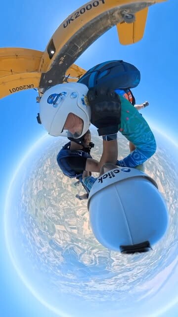Парашютисты из Южной Кореи в гостях у Skydive